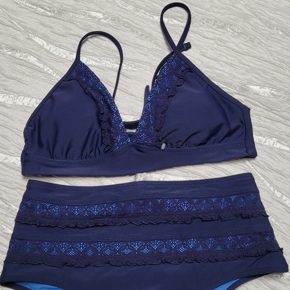 🆕 2 PC MOSSIMO SWIMSUIT - Picture 4 of 8
